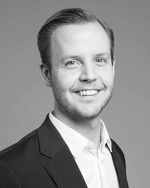 Svart-hvitt portrettbilde av Mats Solstrand
